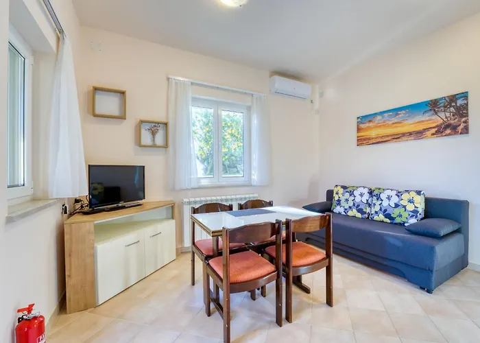 Jf Rezine By Interhome Apartmán