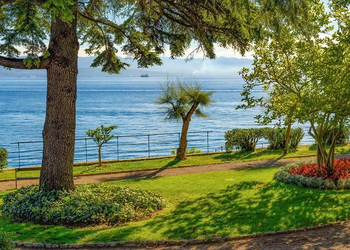 Jf Rezine By Interhome Lovran