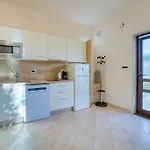 Jf Rezine By Interhome * Lovran
