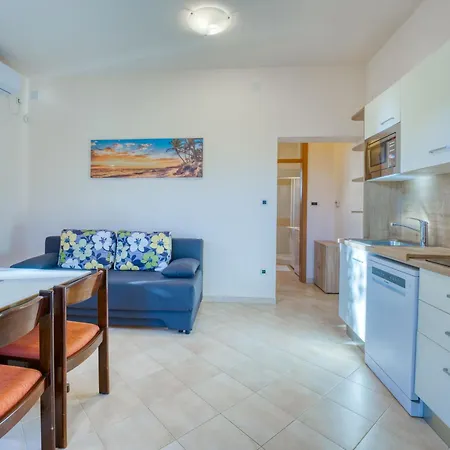 Jf Rezine By Interhome Appartement